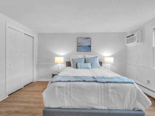 25 Pine St B, Canton MA 02021