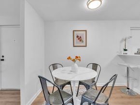 25 Pine St B, Canton MA 02021