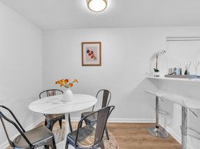 25 Pine St B, Canton MA 02021