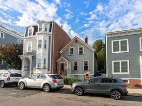 430 E 8th St, Boston MA 02127