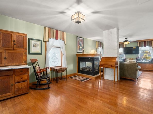 430 E 8th St, Boston MA 02127