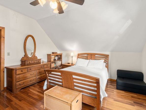 430 E 8th St, Boston MA 02127