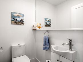 9 Raven Lane U:B6, Gloucester MA 01930