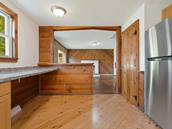 105 Oscar Ave, Brockton MA 02302