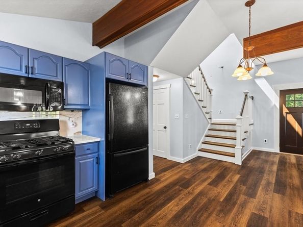 64 Richards Ave, Sharon MA 02067