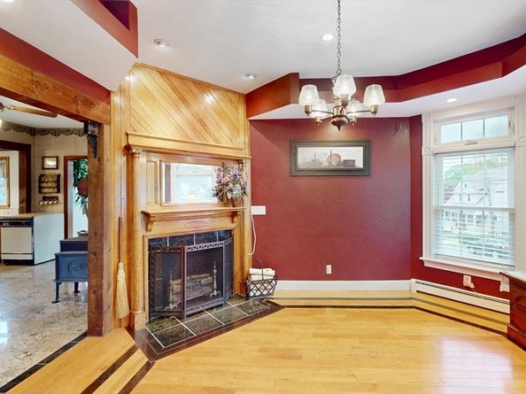 654 Main St, Watertown MA 02472