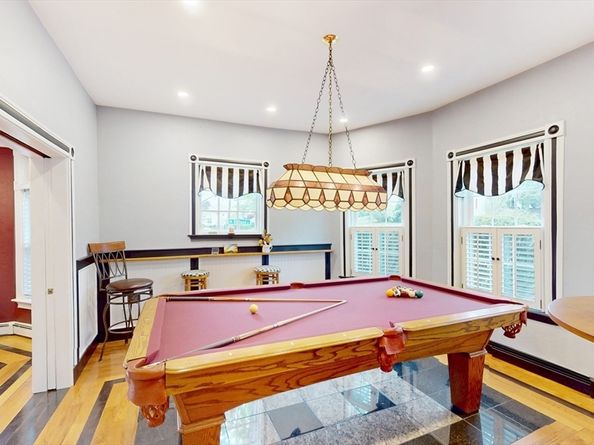 654 Main St, Watertown MA 02472
