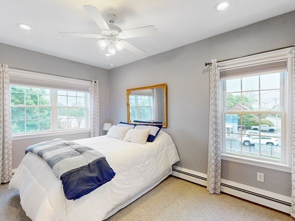654 Main St, Watertown MA 02472