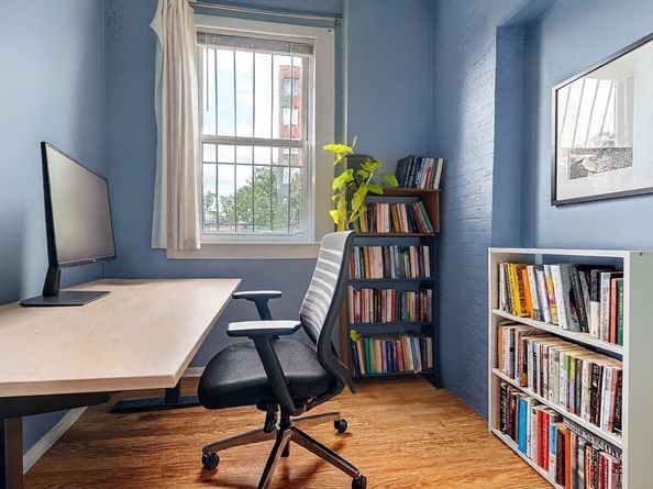 238 S Huntington Ave 1, Boston MA 02130