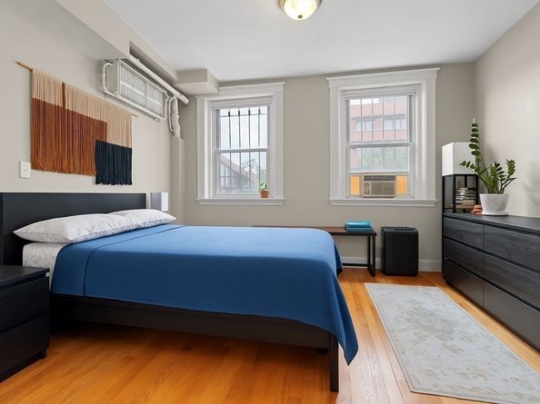 238 S Huntington Ave 1, Boston MA 02130