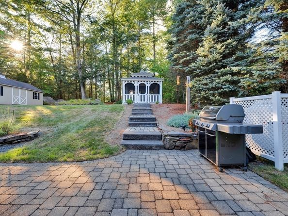 101 Mcgilpin Rd, Sturbridge MA 01566