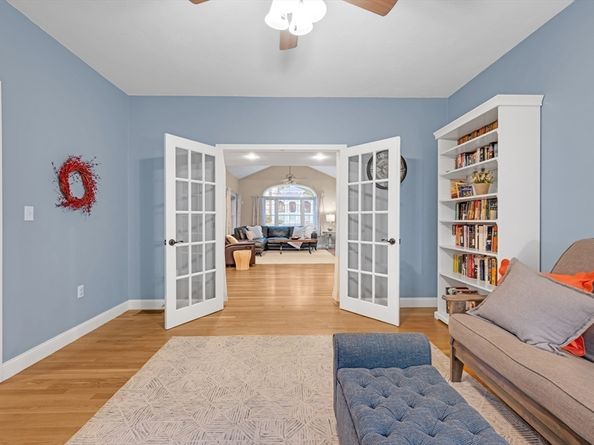 101 Mcgilpin Rd, Sturbridge MA 01566