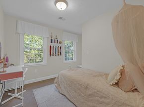 101 Mcgilpin Rd, Sturbridge MA 01566