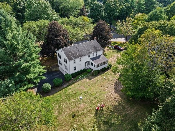 15 Presidents Rd, Hingham MA 02043