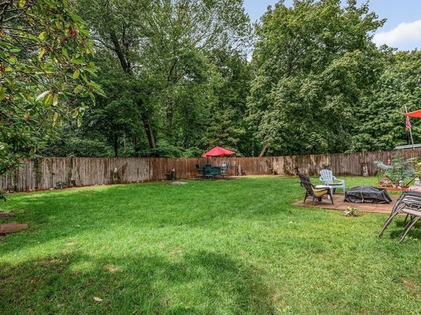 52 Boyle Rd, Brockton MA 02302