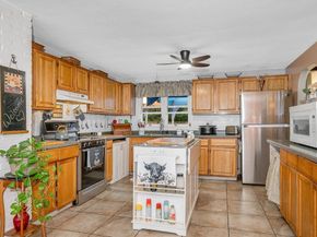 52 Boyle Rd, Brockton MA 02302