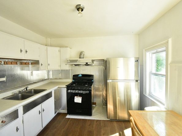 131-133 Linden Ave, Malden MA 02148