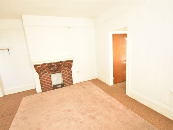 131-133 Linden Ave, Malden MA 02148