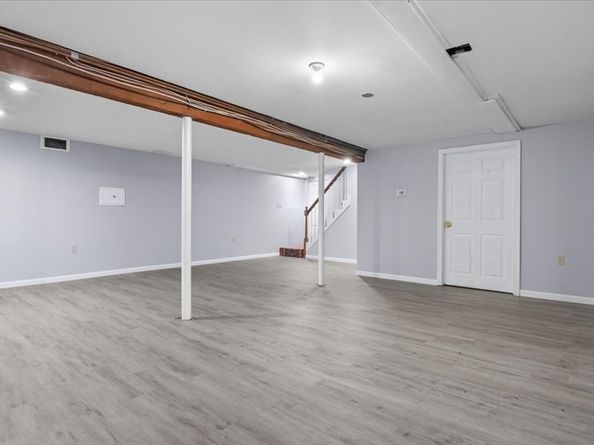 33 Barnstable Rd, Norfolk MA 02056