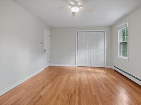 33 Barnstable Rd, Norfolk MA 02056