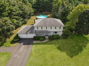 33 Barnstable Rd, Norfolk MA 02056