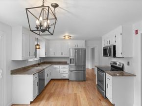 33 Barnstable Rd, Norfolk MA 02056