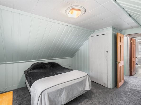 5 Benson Rd, Tewksbury MA 01876
