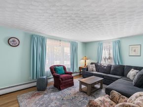 5 Benson Rd, Tewksbury MA 01876
