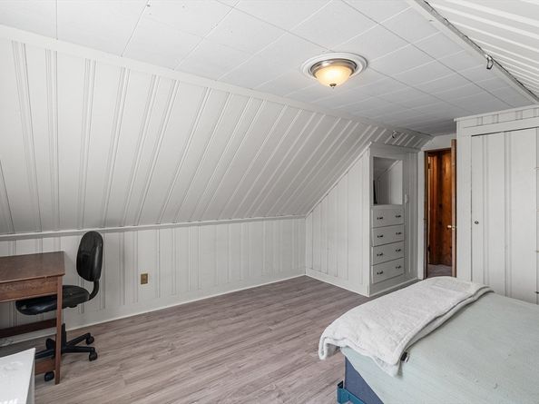 5 Benson Rd, Tewksbury MA 01876