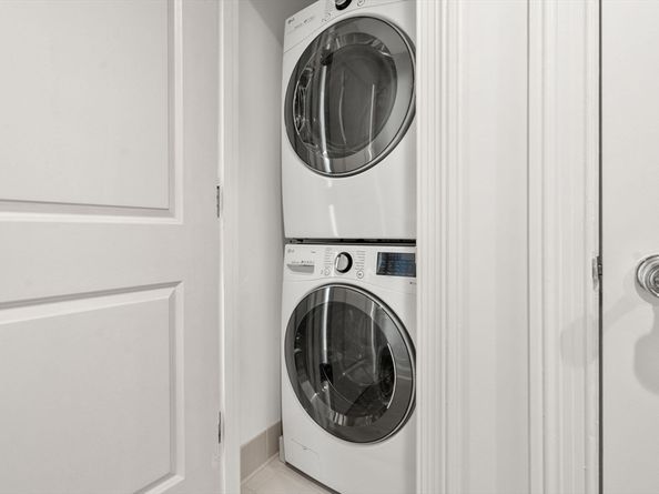 100 Belvidere 7A, Boston MA 02199
