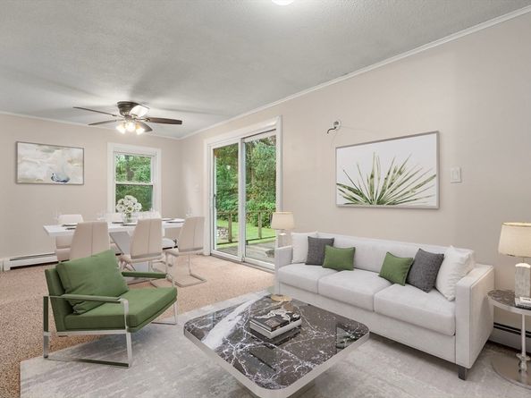 17 Fahey Way, Billerica MA 01821