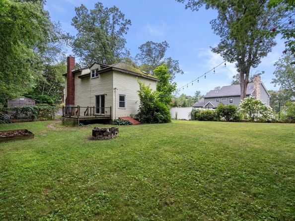 17 Fahey Way, Billerica MA 01821