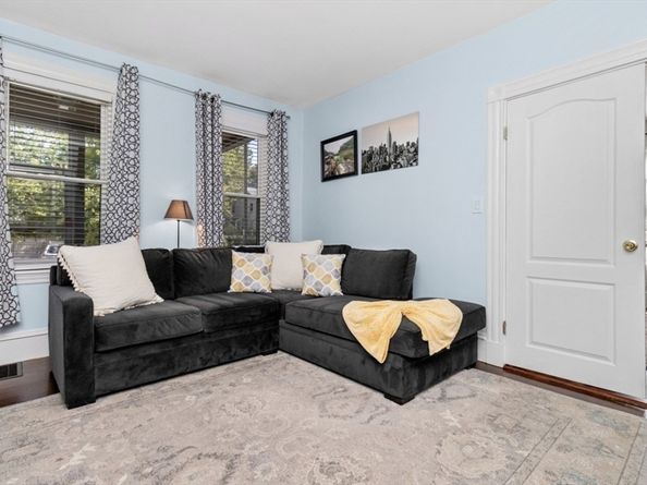 20-22 Cedar St 3, Norwood MA 02062