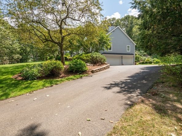 41 Fellows Rd, Ipswich MA 01938