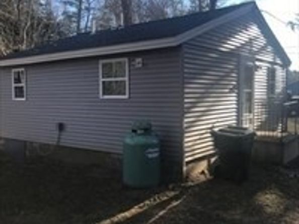 59 Lakeshore Drive, Ashburnham MA 01430