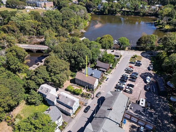 16 Elm Street, Ipswich MA 01938