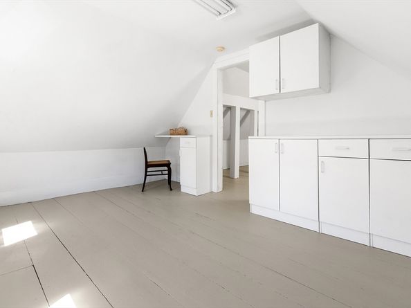 16 Elm Street, Ipswich MA 01938