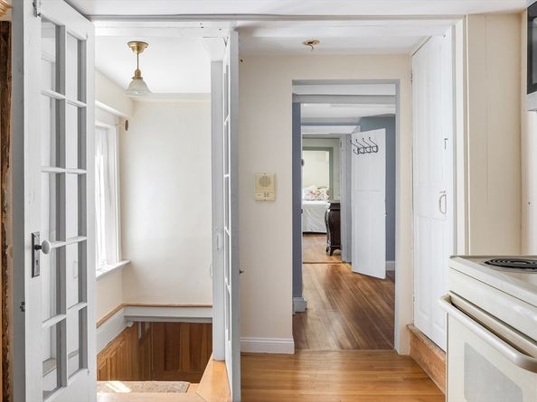 16 Elm Street, Ipswich MA 01938