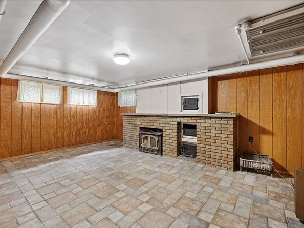 22 Audubon Rd, Worcester MA 01602