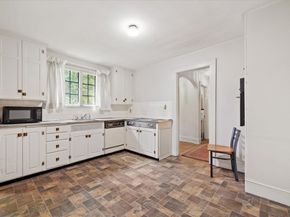 22 Audubon Rd, Worcester MA 01602