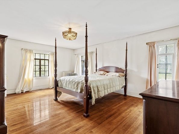 22 Audubon Rd, Worcester MA 01602