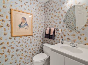 5 Heath Wood Lane 5, Brookline MA 02467