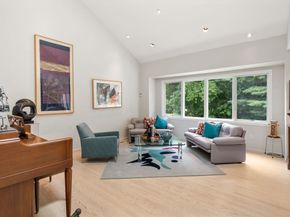 5 Heath Wood Lane 5, Brookline MA 02467