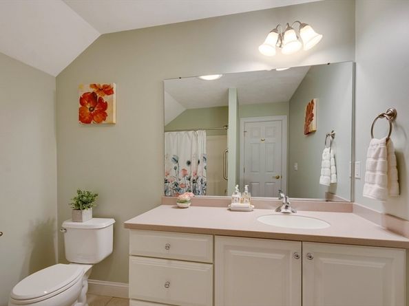 98 Summer Rd 98, Boxborough MA 01719