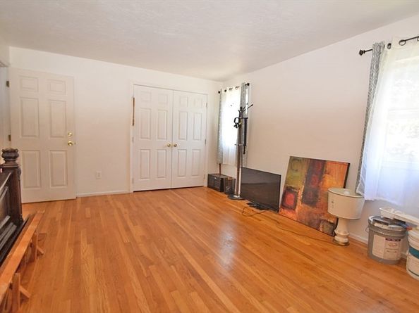 3 Franklin Square H, Randolph MA 02368