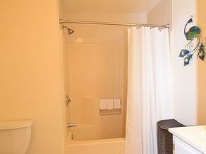 3 Franklin Square H, Randolph MA 02368