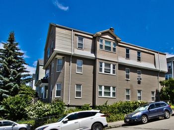 51 Sterling St