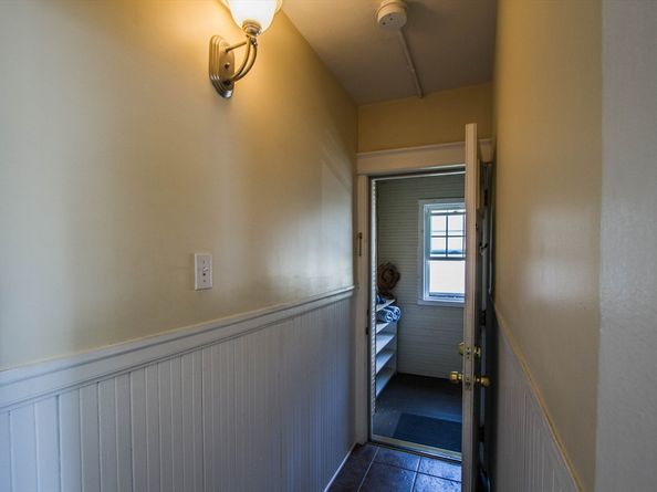 51 Sterling St 3, Worcester MA 01610