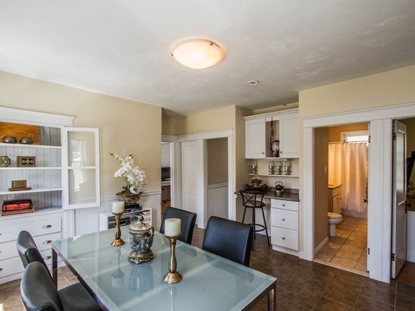 51 Sterling St 3, Worcester MA 01610