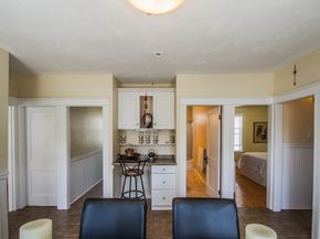 51 Sterling St 3, Worcester MA 01610
